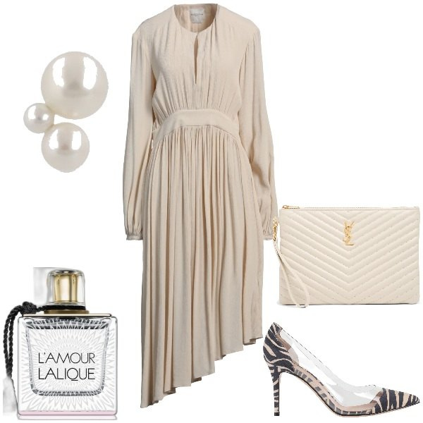 Outfit donna - Cerimonia asimmetrica. Stile Chic per Cerimonia. Abbinamento con vestiti asimmetrici, décolleté, profumi, pochette, orecchini.