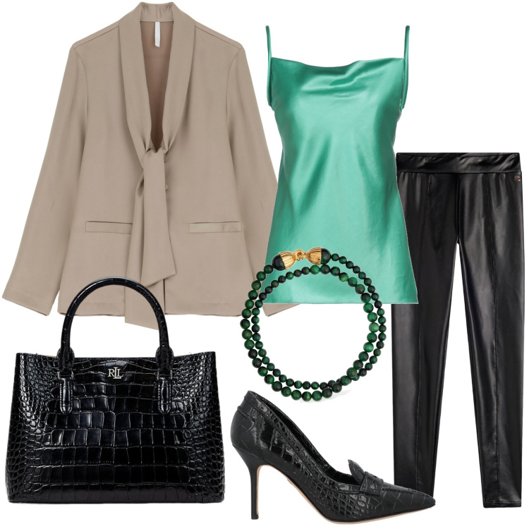 Outfit donna - Il top verde smeraldo. Stile Glamour per Serata fuori. Abbinamento con top, mocassini, blazer, treggings, borse a mano, collane.
