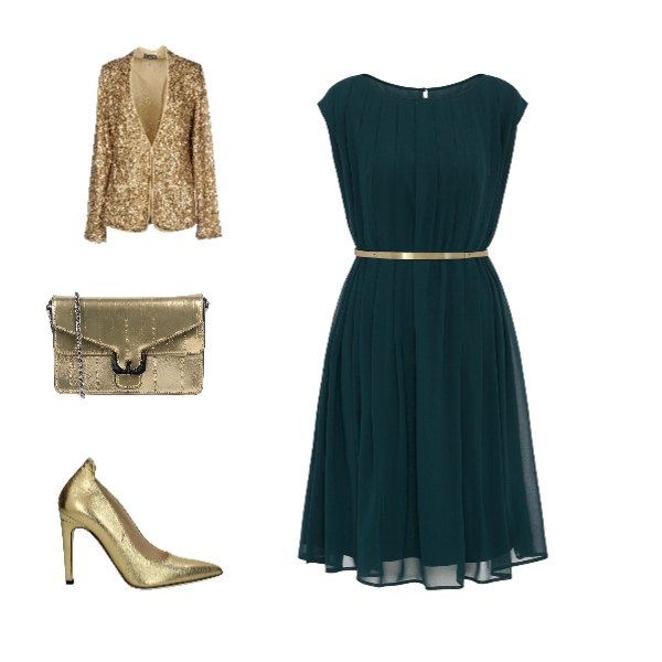 Outfit donna - Chic #16453. Stile Chic Abbinamento con giacca con paillettes scollatura profonda a maniche lunghe interno foderato in tulle tinta unita, borsa a mano mini effetto laminato tinta unita, décolleté oro, vestito verde.
