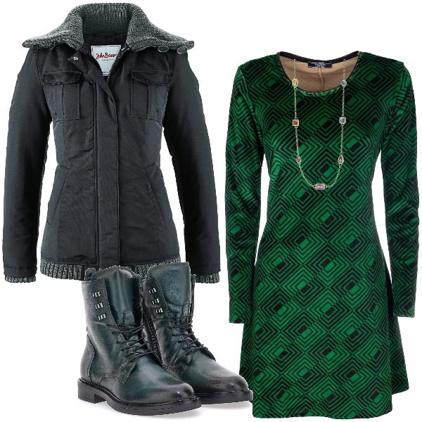 Outfit donna - Abito corto smeraldo. Stile Urban per Tutti i giorni. Abbinamento con piumini, collane, vestiti, anfibi.