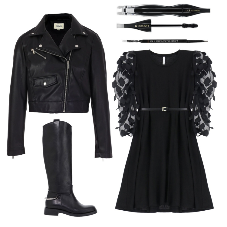 Outfit donna - Rock in nero. Stile Rock per Serata fuori. Abbinamento con mascara, eyeliner, blazer, vestiti, stivali.