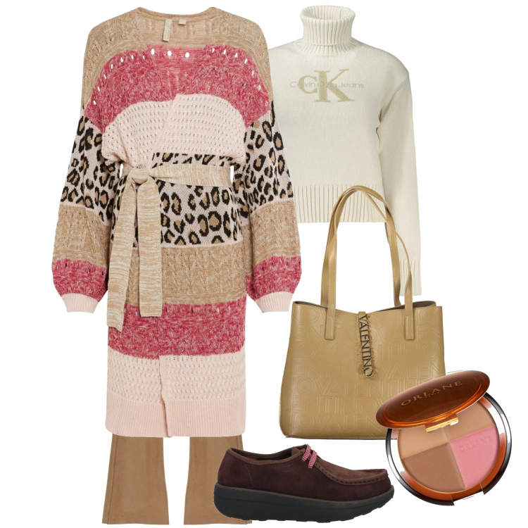 Outfit donna - Striscia Leopardata. Stile Casual per Tutti i giorni. Abbinamento con cardigans, scarpe stringate, terre, pantaloni, maglieria, borse a spalla.