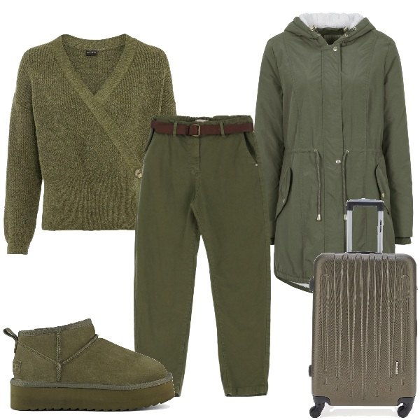 Outfit donna - Total verde oliva. Stile Casual per Tutti i giorni. Abbinamento con maglieria, parka, pantaloni, stivaletti, valigie.