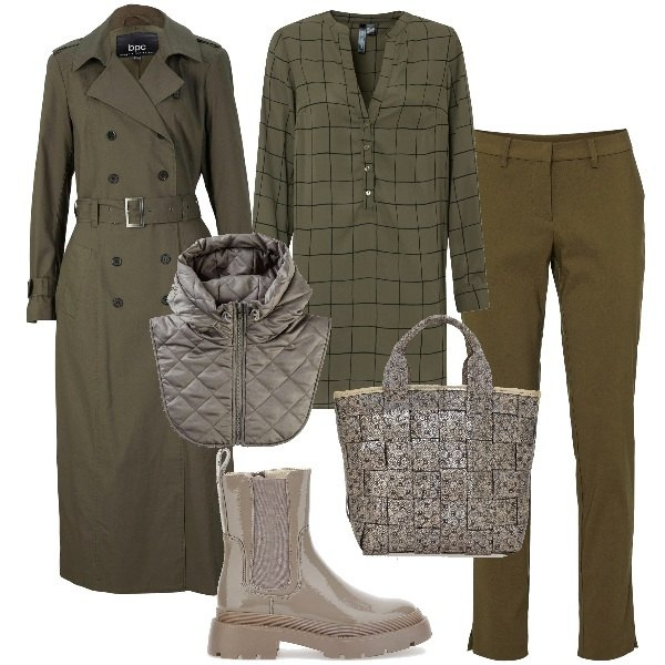 Outfit donna - Rinforzo per collo e spalle. Stile Casual chic per Ufficio. Abbinamento con pantaloni, trench, bluse, scaldacollo, anfibi, borse a mano.