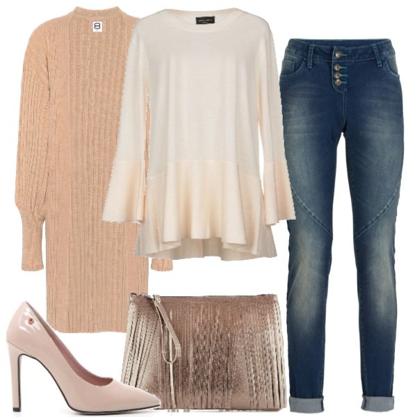 Outfit donna - Sovrapposizioni. Stile Trendy per Tutti i giorni. Abbinamento con jeans boyfriend, pullover lavorato a maglia collo tondo a maniche lunghe in lana tinta unita, décolleté effetto vernice, cardigan maxi a coste, pochette con frange e zip.