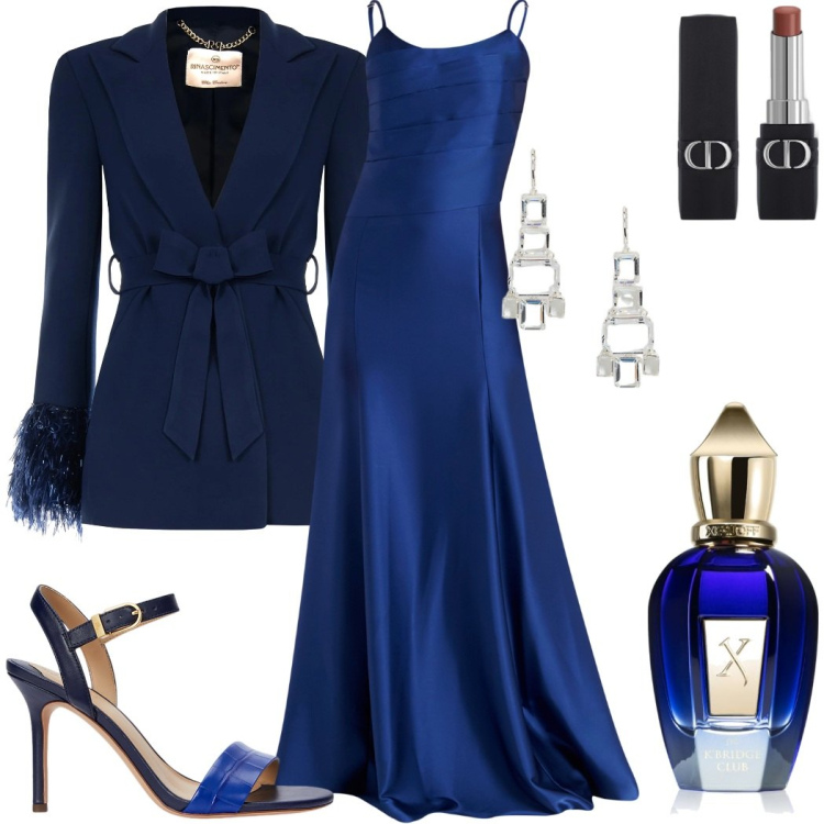 Outfit donna - Gran ballo di capodanno. Stile Chic per Serata fuori. Abbinamento con rossetti, profumi, vestiti lunghi, blazer, sandali in pelle, orecchini.