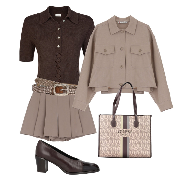 Outfit donna - Mini a pantalone un po’ retrò. Stile Vintage retrò per Tutti i giorni. Abbinamento con décolleté, cinture, blazer, gonne, polo, borse a spalla.
