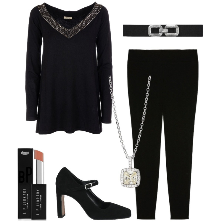 Outfit donna - Capodanno in famiglia 2. Stile Casual chic per Serata fuori. Abbinamento con décolleté, rossetti, collane, cinture, maglieria, pantaloni skinny.