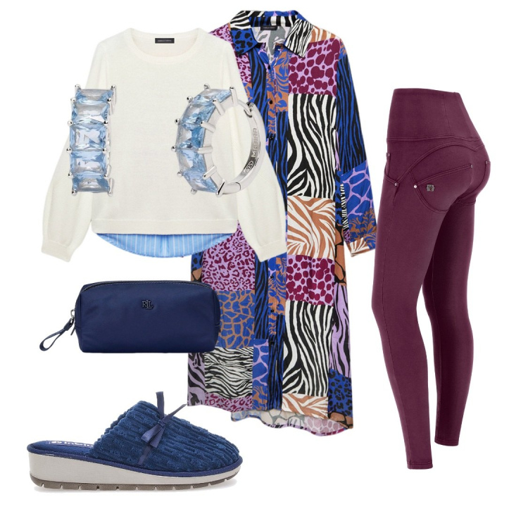 Outfit donna - Una prugna blu. Stile Casual chic per Ufficio. Abbinamento con orecchini, pantaloni skinny, pochette, pantofole, vestiti chemisier, maglieria.