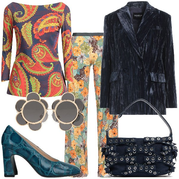 Outfit donna - Total look #2038590. Stile 70s per Serata fuori. Abbinamento con décolleté, t-shirt, leggings, blazer, occhiali da sole, clutch.