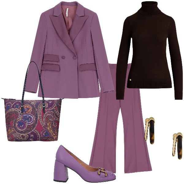 Outfit donna - Quasi tailleur. Stile Chic per Ufficio. Abbinamento con décolleté, blazer, pantaloni, borse tote, orecchini, maglieria.