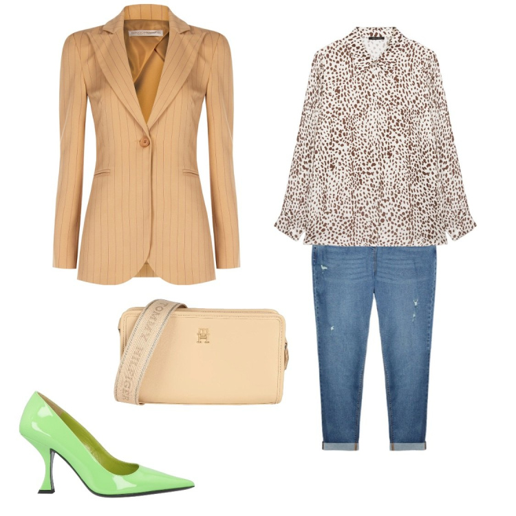 Outfit donna - Scarpetta verde. Stile Casual chic per Tutti i giorni. Abbinamento con décolleté, borse a tracolla, jeans strappati, camicie, blazer.