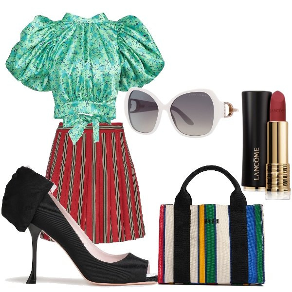 Outfit donna - un tocco vintage. Stile Vintage retrò per Tutti i giorni. Abbinamento con décolleté, top, minigonne, rossetti, occhiali da sole, shopping bag.