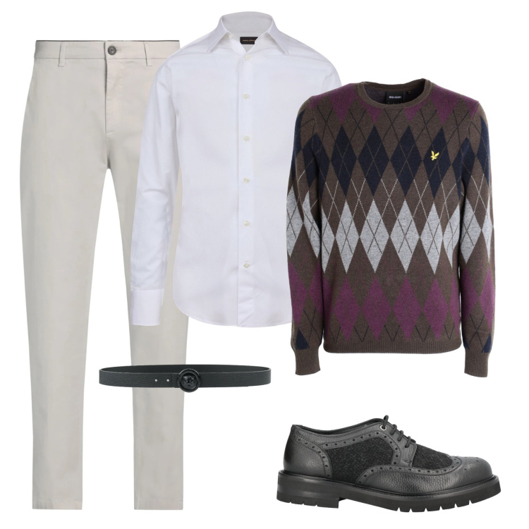 Outfit uomo - Il casual elegante. Stile Casual per Ufficio. Abbinamento con pullovers, pantaloni chino, scarpe stringate, cinture, camicie.