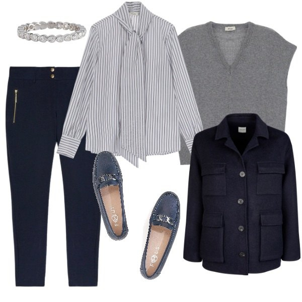 Outfit donna - Total look #2062999. Stile Casual chic per Ufficio. Abbinamento con anelli, camicie, gilet, mocassini, pantaloni skinny, cappotti.