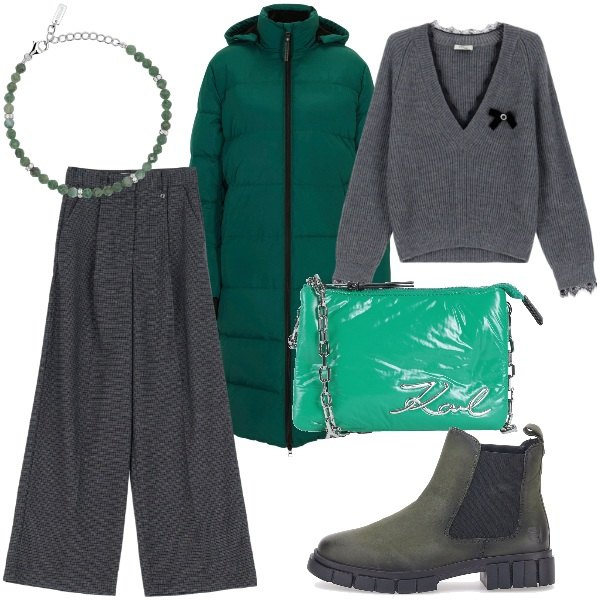 Outfit donna - Total look #2063333. Stile Trendy per Tutti i giorni. Abbinamento con piumini, borse a mano, braccialetti, maglieria, pantaloni, stivaletti chelsea.