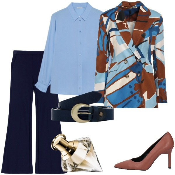 Outfit donna - Occhio alla giacca. Stile Trendy per Tutti i giorni. Abbinamento con blazer, décolleté, profumi, pantaloni, cinture, camicie.