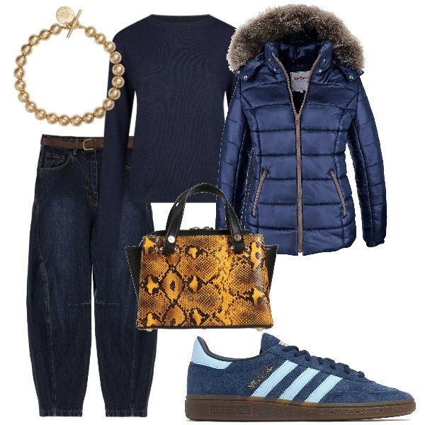 Outfit donna - A spasso per la città. Stile Casual chic per Tutti i giorni. Abbinamento con piumini, borse a mano, jeans, braccialetti, sneakers, maglieria.