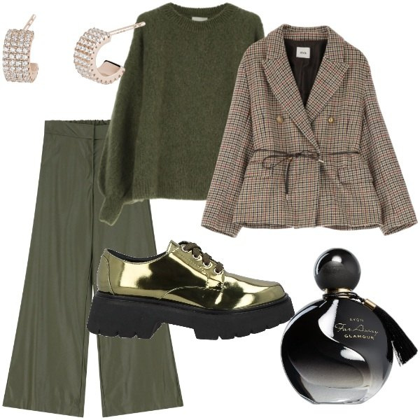 Outfit donna - A spasso per la città. Stile Casual chic per Tutti i giorni. Abbinamento con scarpe stringate, profumi, orecchini, blazer, maglieria, pantaloni a palazzo.