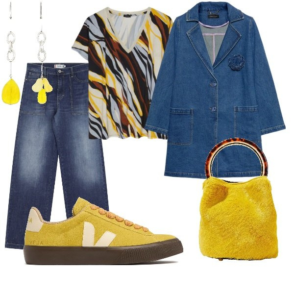 Outfit donna - A spasso per la città. Stile Trendy per Tutti i giorni. Abbinamento con borse a mano, jeans, trench, t-shirt, sneakers, orecchini.