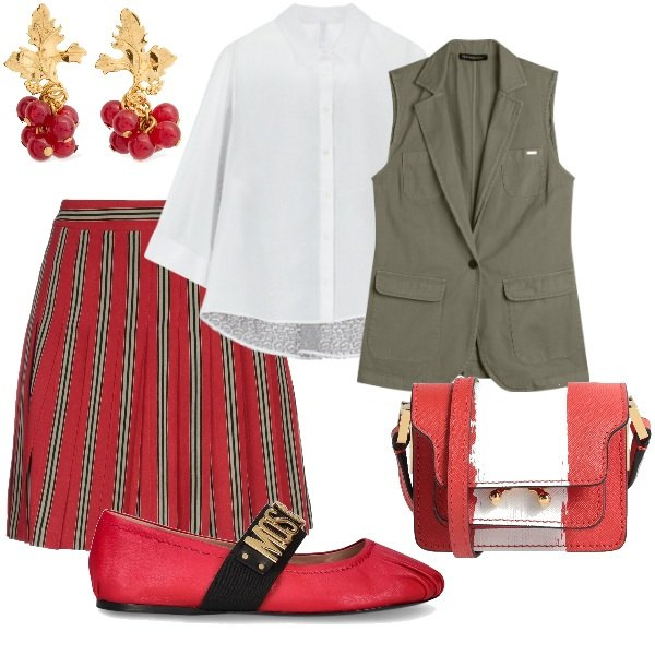 Outfit donna - Compleanno a sopresa. Stile Casual chic per Serata fuori. Abbinamento con borse a tracolla, minigonne, camicie, gilet, ballerine, orecchini.