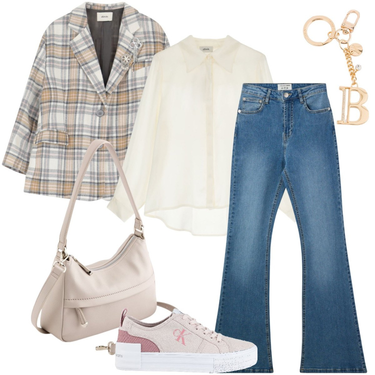 Outfit donna - Una borsetta per tutti i giorni. Stile Casual chic per Tutti i giorni. Abbinamento con sneakers, jeans a zampa, camicie, blazer, borse a tracolla, portachiavi.