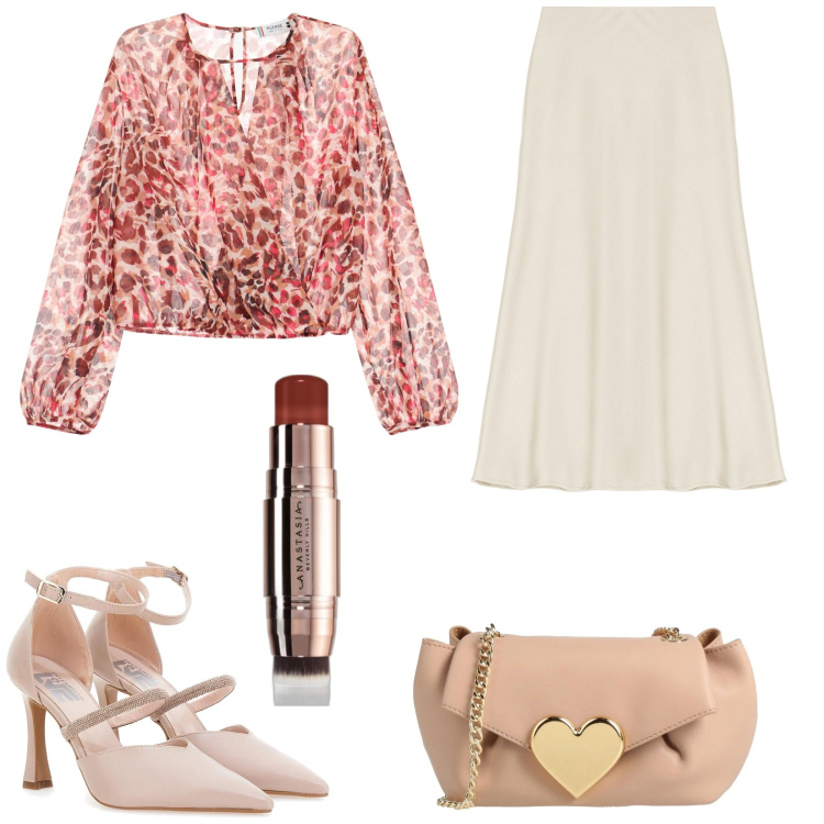 Outfit donna - Blusa fluida e romantica. Stile Romantica per Serata fuori. Abbinamento con borse a tracolla, blush, gonne longuette, bluse, décolleté.