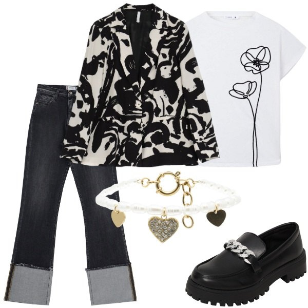 Outfit donna - Aperitivo veloce. Stile Trendy per Tutti i giorni. Abbinamento con mocassini, t-shirt, jeans dritti, blazer, braccialetti.
