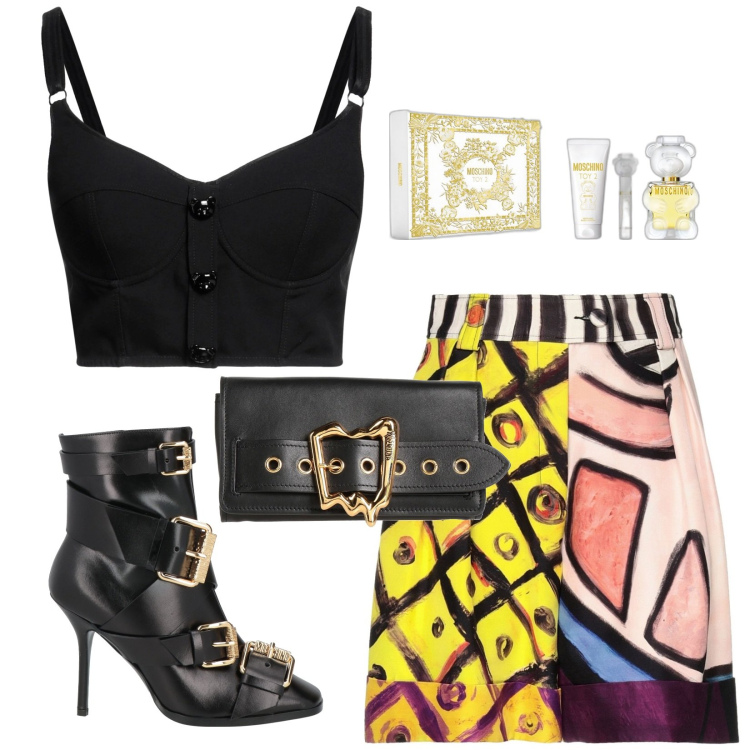 Outfit donna - Moschino. Stile Chic per Serata fuori. Abbinamento con shorts, stivaletti, borse a mano, top, profumi.