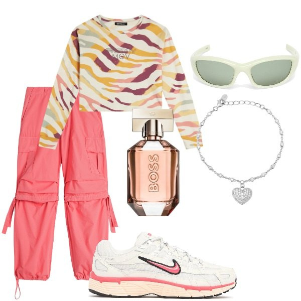 Outfit donna - A spasso per la città. Stile Basic per Tutti i giorni. Abbinamento con profumi, braccialetti, pantaloni cargo, felpe, sneakers, occhiali da sole.