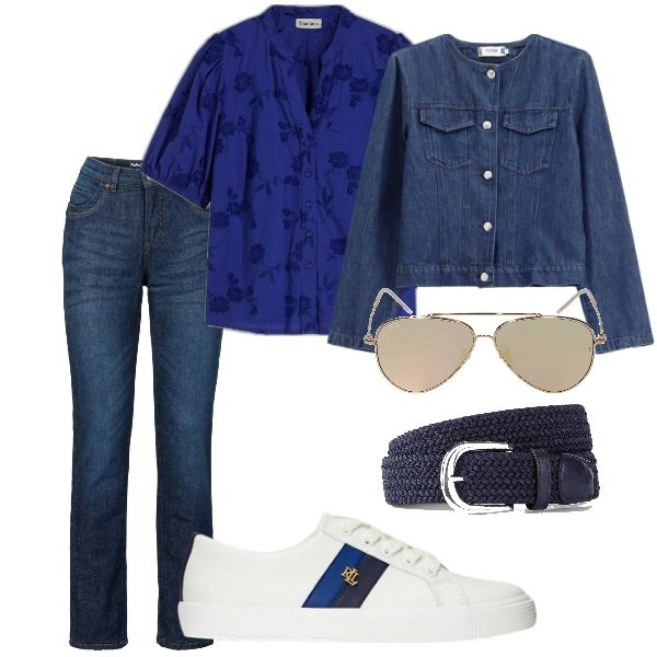 Outfit donna - A spasso per la città. Stile Trendy per Tutti i giorni. Abbinamento con cinture, jeans dritti, bluse, blazer, sneakers, occhiali da sole.