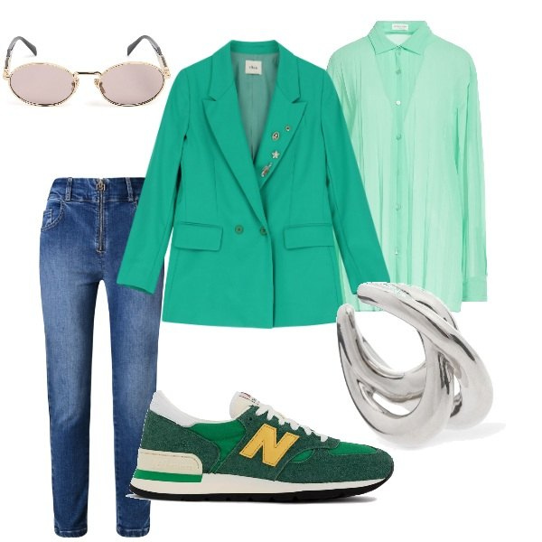 Outfit donna - Aprile a colori. Stile Trendy per Tutti i giorni. Abbinamento con camicie, blazer, sneakers, jeans skinny, occhiali da sole, orecchini.