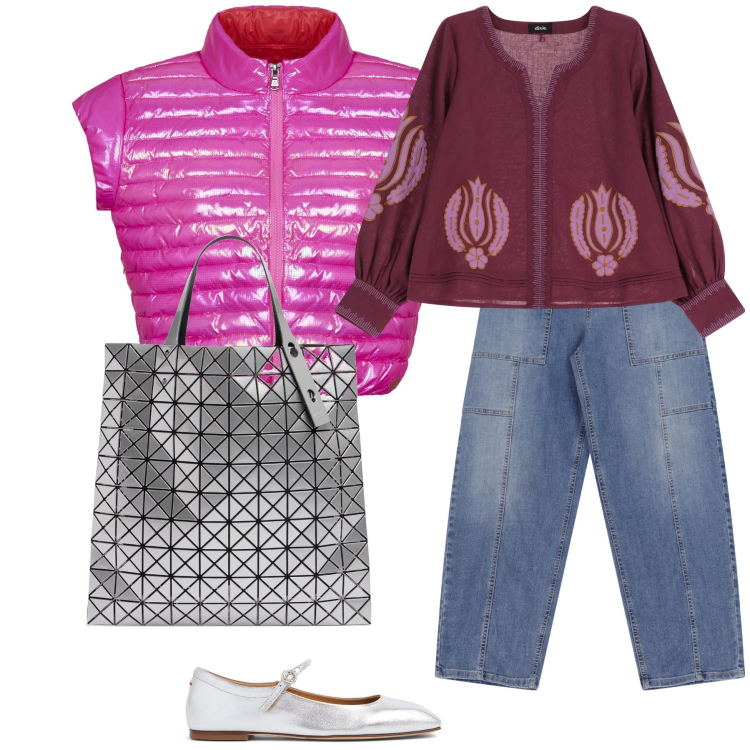 Outfit donna - Total look. Stile Casual chic per Tutti i giorni. Abbinamento con jeans, bluse, blazer, ballerine, shopping bag.
