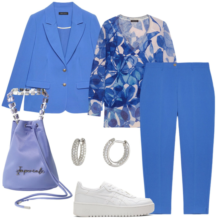 Outfit donna - Tailleur blu e fiori. Stile Casual chic per Ufficio. Abbinamento con orecchini, borse a secchiello, pantaloni chino, maglieria, sneakers, blazer.
