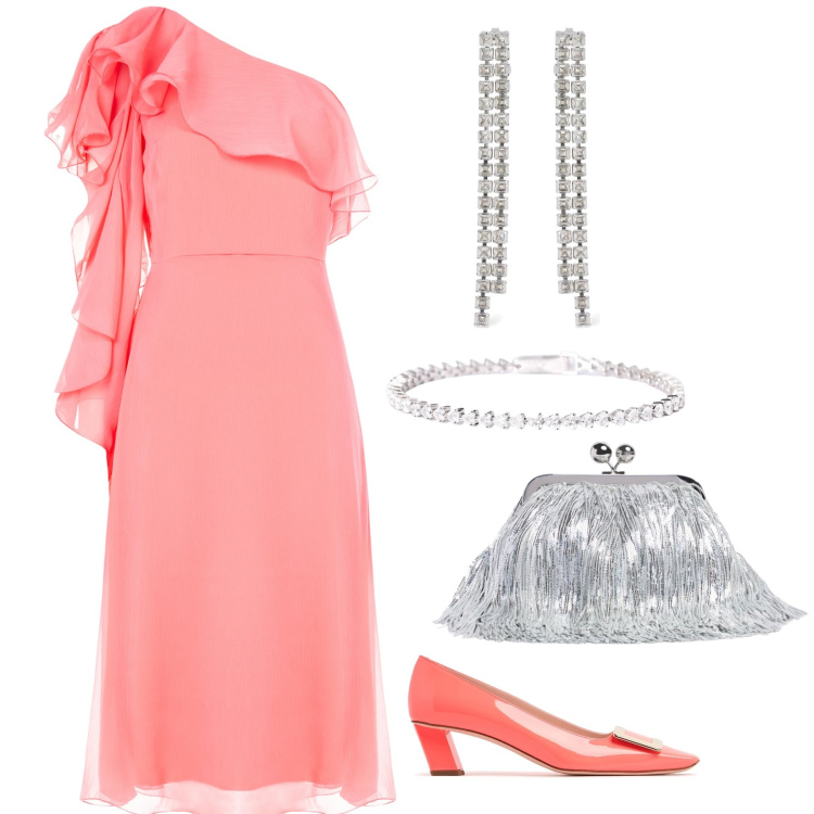 Outfit donna - Color albicocca. Stile Bon Ton per Cerimonia. Abbinamento con vestiti asimmetrici, braccialetti, orecchini, pochette, décolleté.