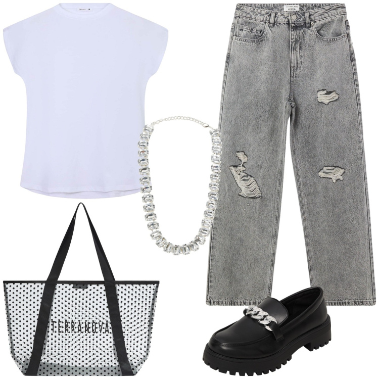 Outfit donna - Terranova style. Stile Basic per Tutti i giorni. Abbinamento con mocassini, jeans strappati, shopping bag, collane, t-shirt.
