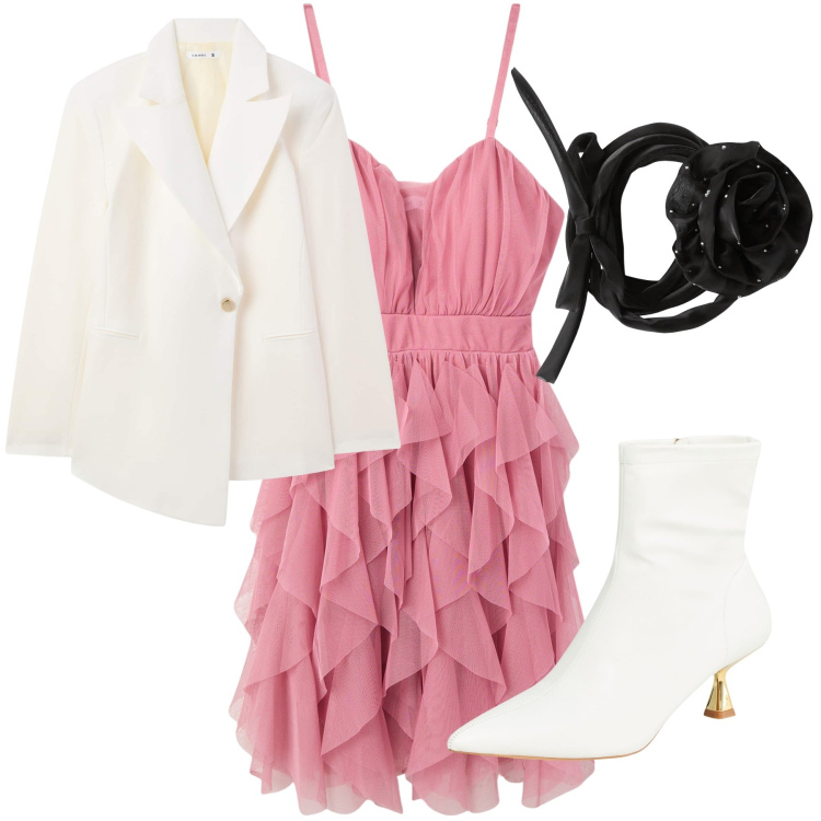 Outfit donna - Un tocco di noir. Stile Romantica per Cerimonia. Abbinamento con collane, stivaletti, blazer, vestiti corti.