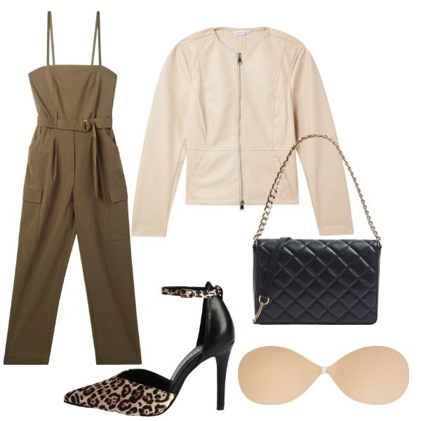 Outfit donna - Total look #2117734. Stile Chic per Cerimonia. Abbinamento con tute, blazer, décolleté, reggiseni, borse a tracolla.