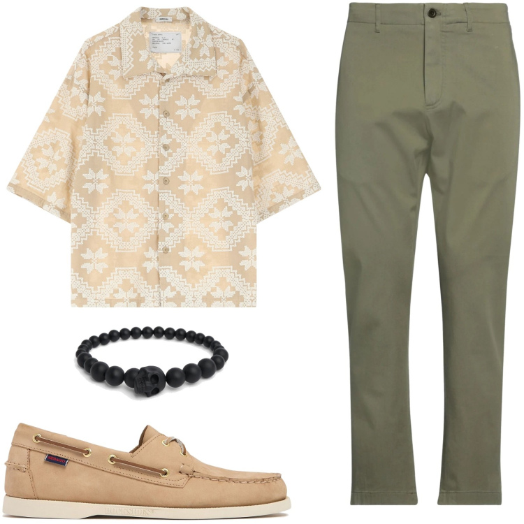 Outfit uomo - Safari urbano. Stile Casual Abbinamento con pantaloni chino, camicie a manica corta, braccialetti, scarpe stringate.