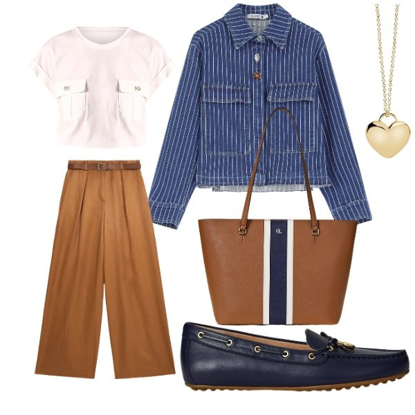 Outfit donna - I mocassini blu. Stile Basic per Ufficio. Abbinamento con collane, t-shirt, blazer, mocassini, borse tote, pantaloni a palazzo.