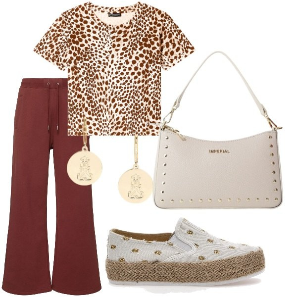 Outfit donna - La maglietta leopardata. Stile Casual per Tutti i giorni. Abbinamento con borse a spalla, t-shirt, orecchini, pantaloni, espadrillas.