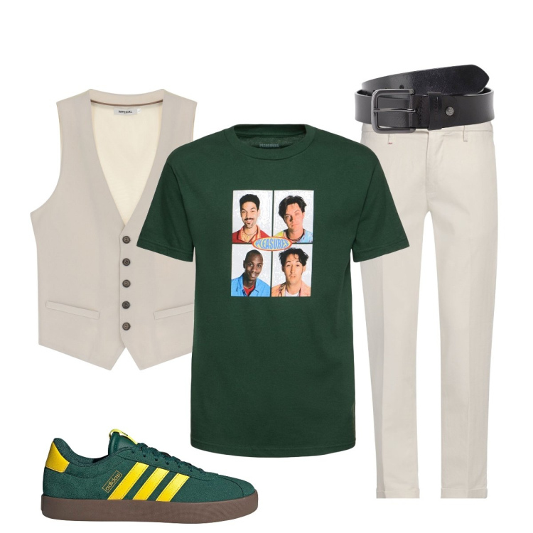 Outfit uomo - T-shirt in primo piano. Stile Trendy per Tutti i giorni. Abbinamento con pantaloni chino, cinture, gilet, t-shirt, sneakers.
