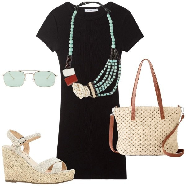 Outfit donna - Collana etnica. Stile Etnico per Mare. Abbinamento con borse a mano, sandali, vestiti, occhiali da sole, collane.