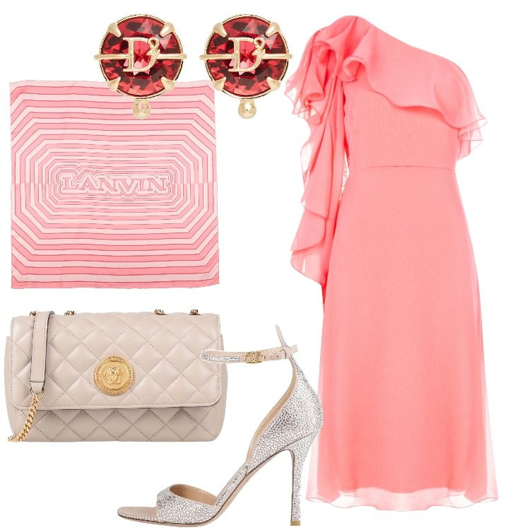 Outfit donna - Rouches strategiche e volumi romantici. Stile Glamour per Cerimonia. Abbinamento con sandali in pelle, orecchini, borse a tracolla, sciarpe, vestiti asimmetrici.