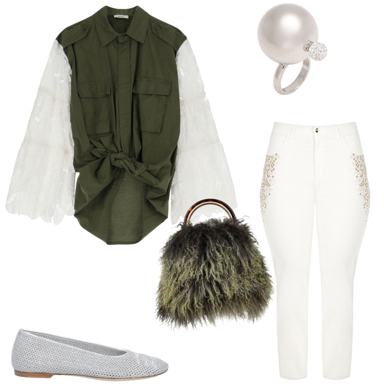 Outfit donna - Rouches strategiche. Stile Casual chic per Serata fuori. Abbinamento con ballerine, borse a secchiello, anelli, camicie, jeans dritti.