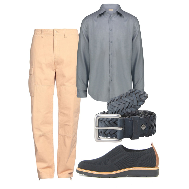 Outfit uomo - Passeggiata in centro. Stile Casual per Tutti i giorni. Abbinamento con pantaloni cargo, cinture, camicie, scarpe stringate.