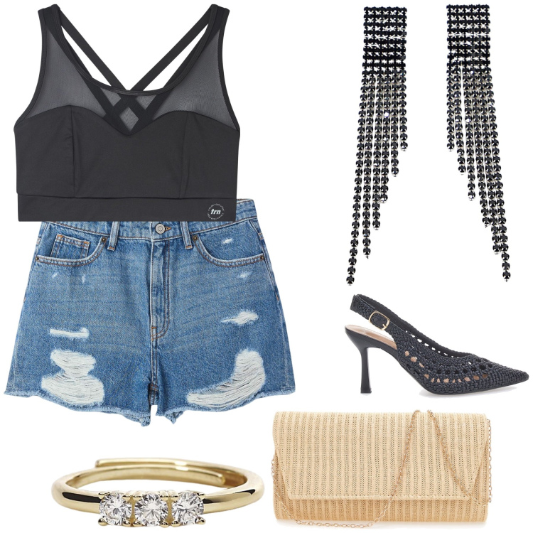 Outfit donna - Sexy per lui. Stile Sexy per Serata fuori. Abbinamento con canottiere, shorts, anelli, orecchini, décolleté, pochette.