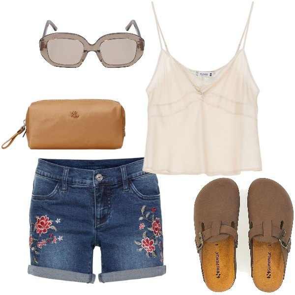 Outfit donna - Estate in Provenza. Stile Etnico per Mare. Abbinamento con shorts, top, pochette, ciabatte, occhiali da sole.