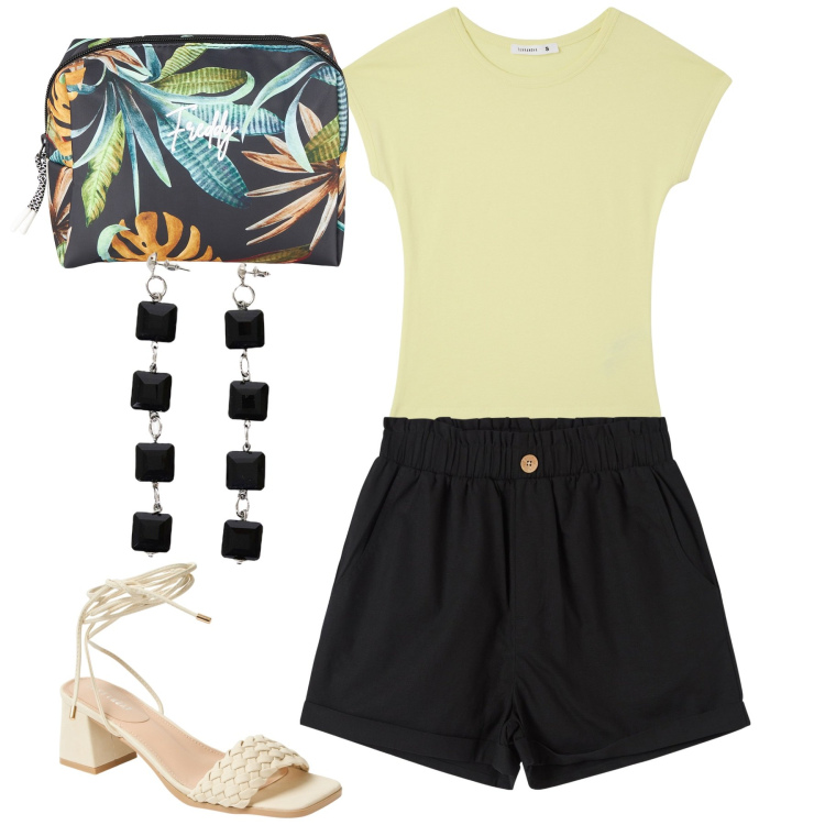 Outfit donna - Un gelato con le amiche. Stile Casual chic per Tutti i giorni. Abbinamento con pantaloni corti, t-shirt, sandali alla schiava, valigie, orecchini.