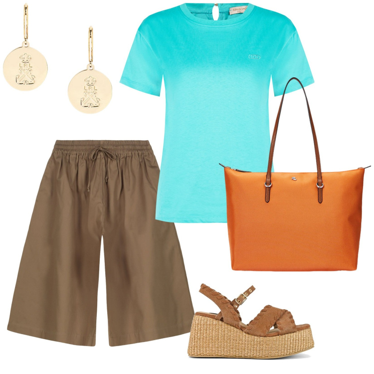 Outfit donna - In vacanza. per Mare. Abbinamento con t-shirt, borse tote, orecchini, zeppe, bermuda.